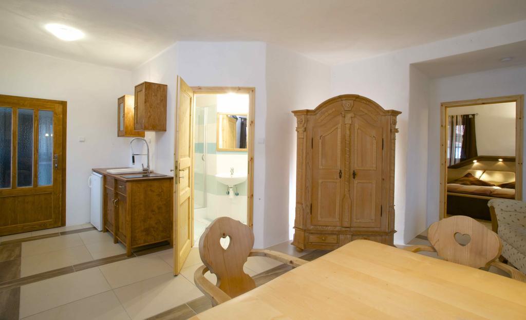 Pension Biofarma Slunecna Želnava 部屋 写真